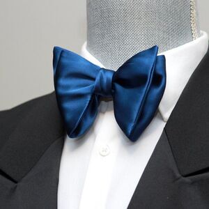 Men's Self-tied Bow Tie 100%Silk Big Butterfly Blue Solid S641
